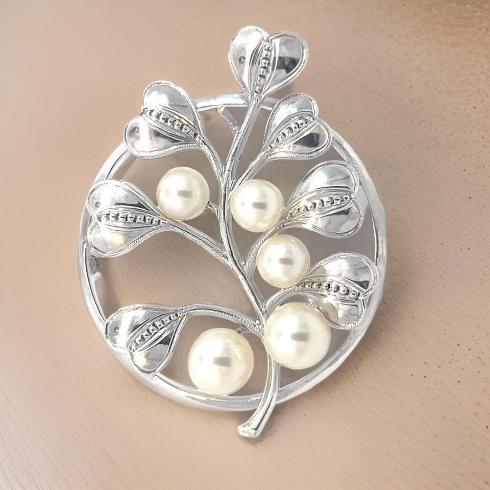 Mikimoto Estate Akoya Pearl Circular Flower Brooch Pin Sterling Silver M421
